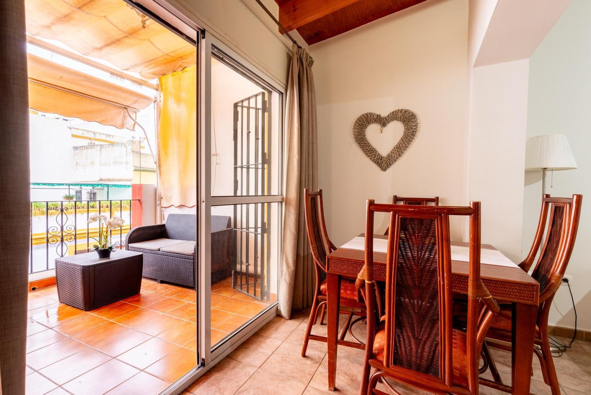 Apartmán Aoa Casa Triana Familiar Con Terraza Sevilla Exteriér fotografie